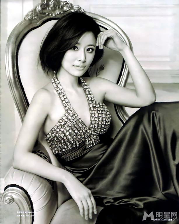 林心如登《高尔夫时尚》性感婉约大女人气质_图-7