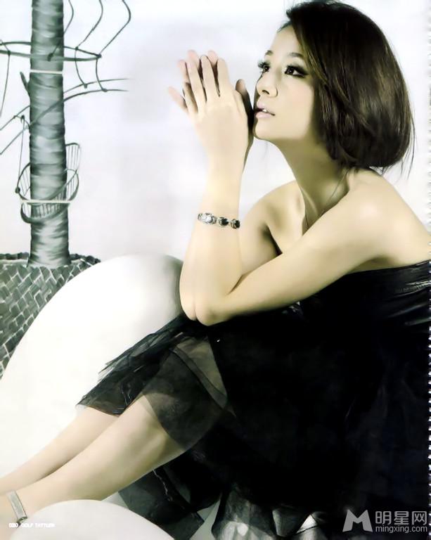 林心如登《高尔夫时尚》性感婉约大女人气质_图-5