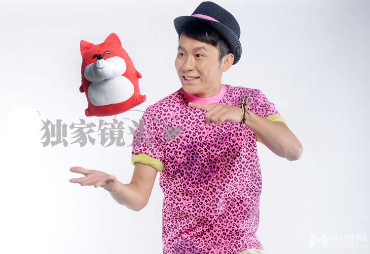 李晨《独家镜头》全套写真集百变造型轻松驾驭_图-15