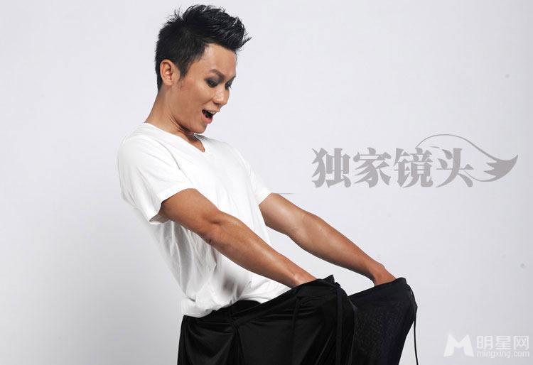 李晨《独家镜头》全套写真集百变造型轻松驾驭_图-3