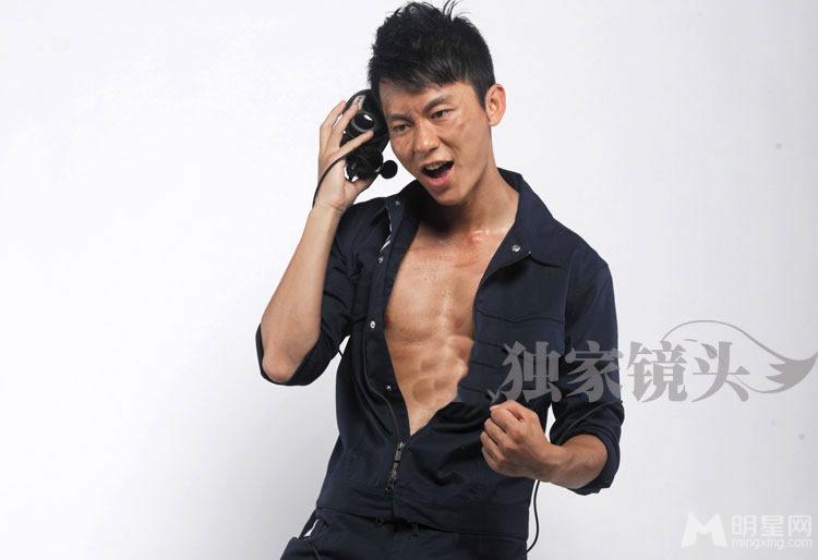 李晨《独家镜头》全套写真集百变造型轻松驾驭_图-5