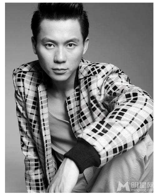 李晨陈思成拍摄《时尚芭莎》大片秒变劲酷男神_图-9