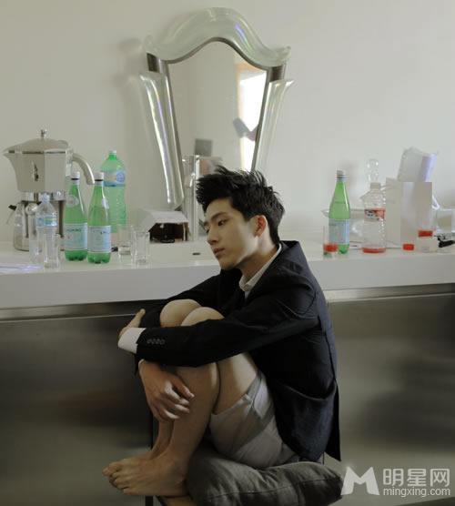 新晋男神井柏然意大利写真集第二弹_图-19
