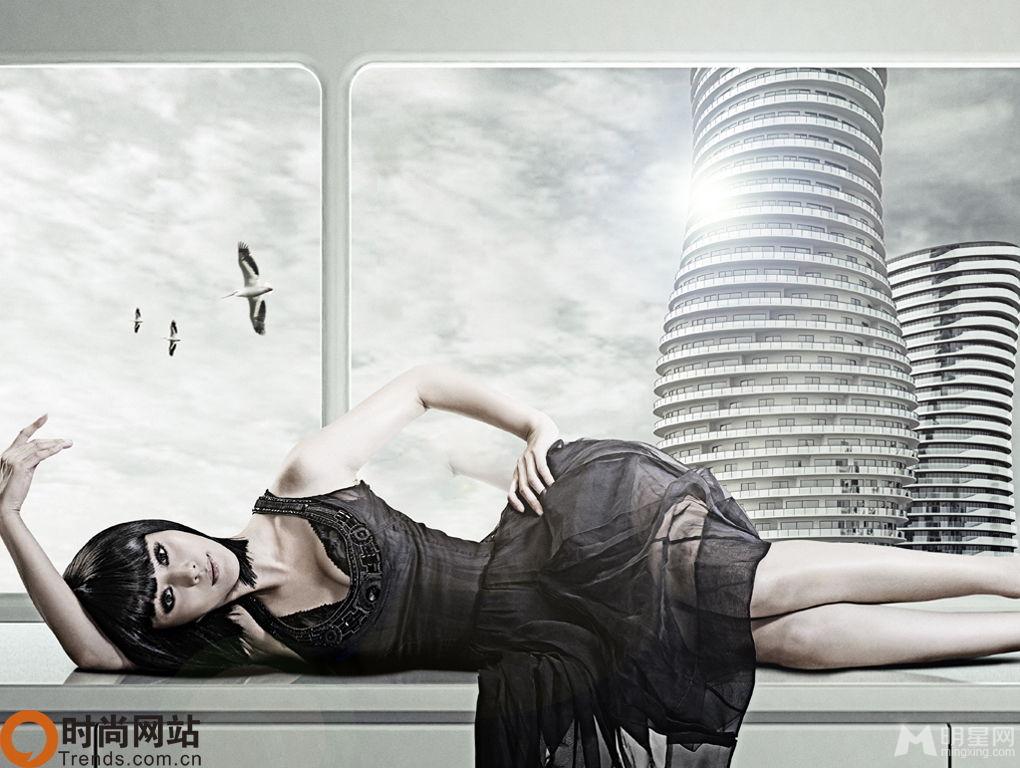 范冰冰早期《时尚先生》写真造型充满未来感_图-9