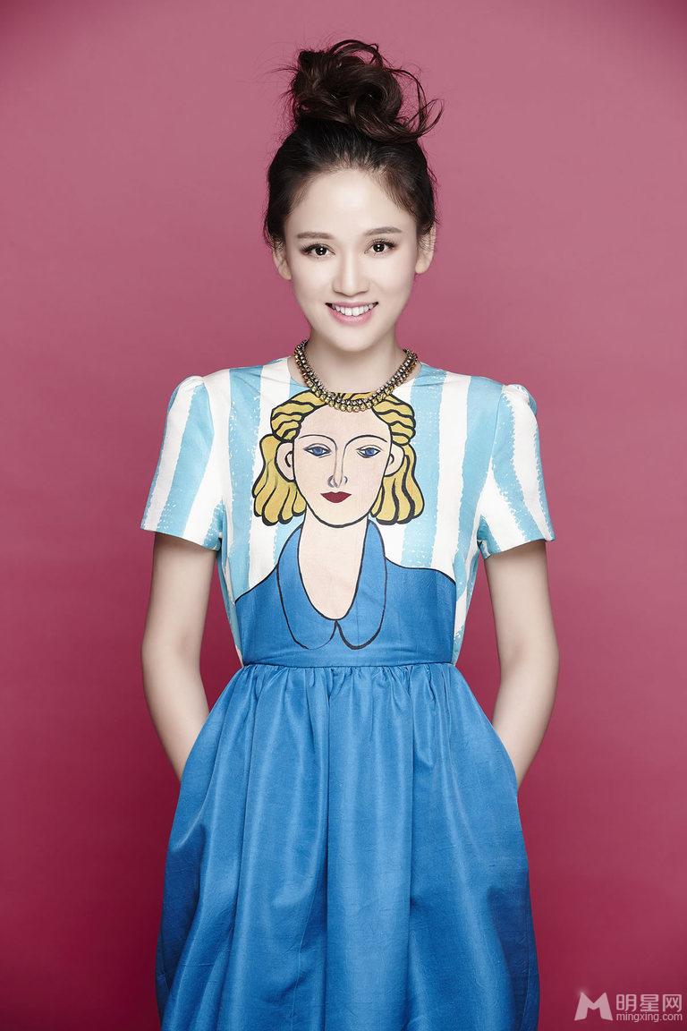 陈乔恩最新生日写真灰姑娘的世界也很梦幻_图-2