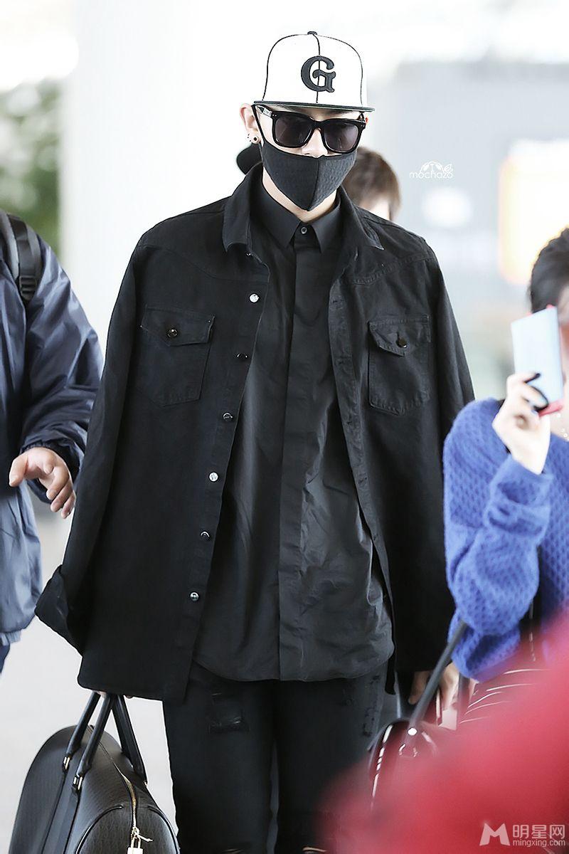 2014年10月EXO上海飞韩国机场写真黄子韬图片写真星范十足_图-1