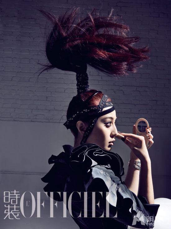 2009年10月《《时装L'OFFICIEL》》范冰冰写真_图-4