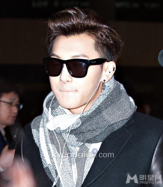 2014年11月EXO韩国金浦飞日本羽田机场写真黄子韬图片写真_图-6