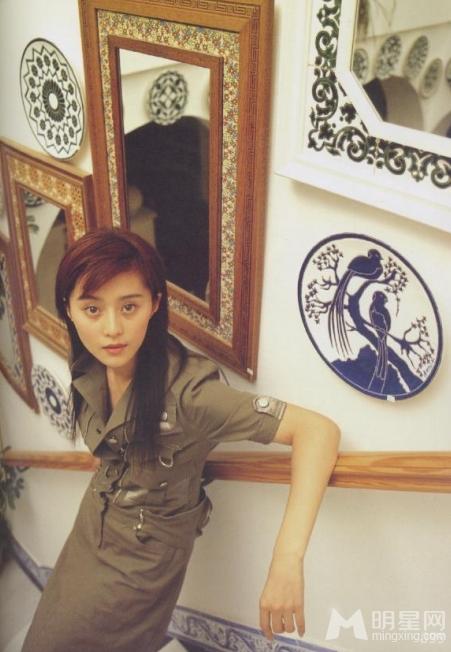 范冰冰罕见美艳写真半裸香肩诱惑十足_图-3
