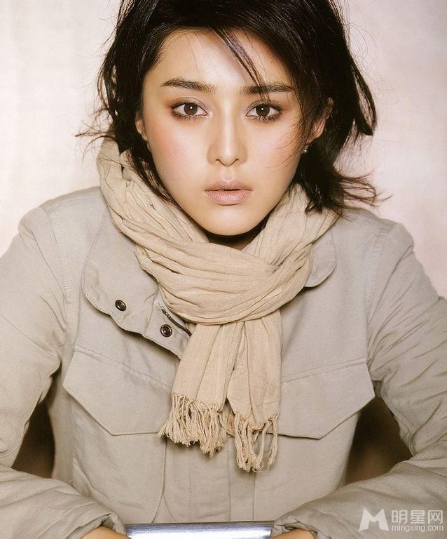 范冰冰整容前写真曝光青涩模样惹人怜_图-4