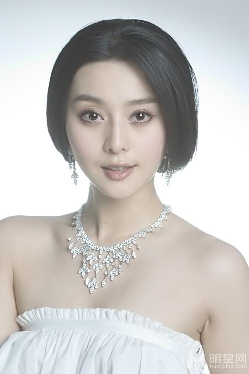 范冰冰整容前写真曝光青涩模样惹人怜_图-53