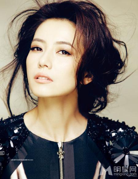 高圆圆登《时尚cosmopolitan》芒果黄释放初春朝气_图-5