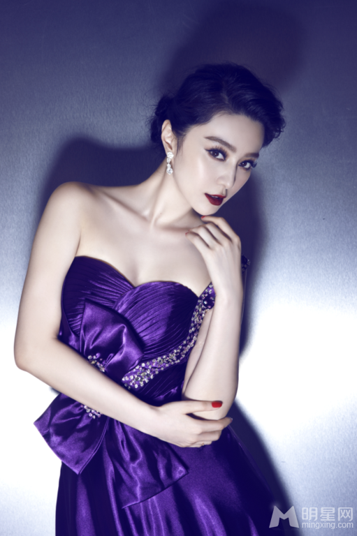 范冰冰金夫人婚纱写真第一弹酥胸外露展曼妙身姿_图-63