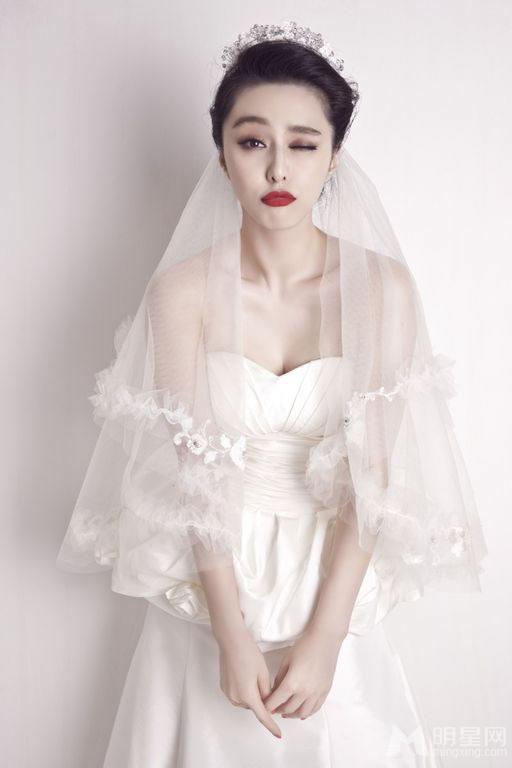 范冰冰金夫人婚纱写真第一弹酥胸外露展曼妙身姿_图-10