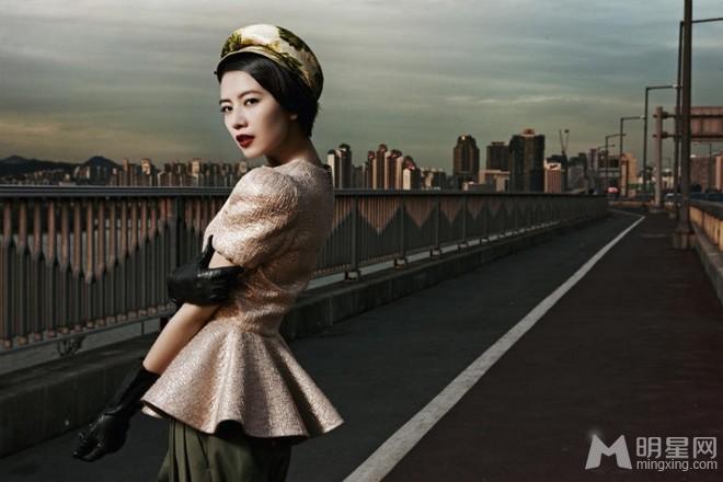 高圆圆《时尚芭莎》2011年1月复古造型惊艳又迷人_图-11