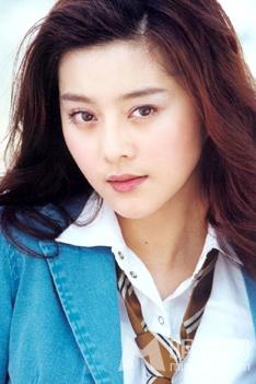 范冰冰早期个人写真婴儿肥未见美人尖_图-1