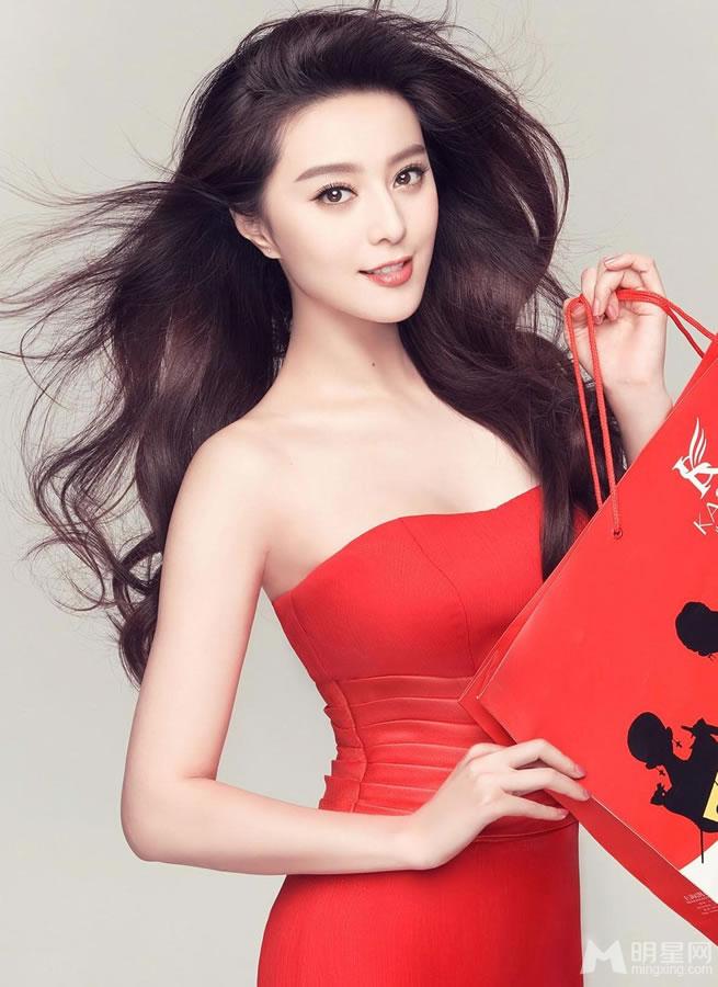 范冰冰代言床上用品展迷人身姿_图-24