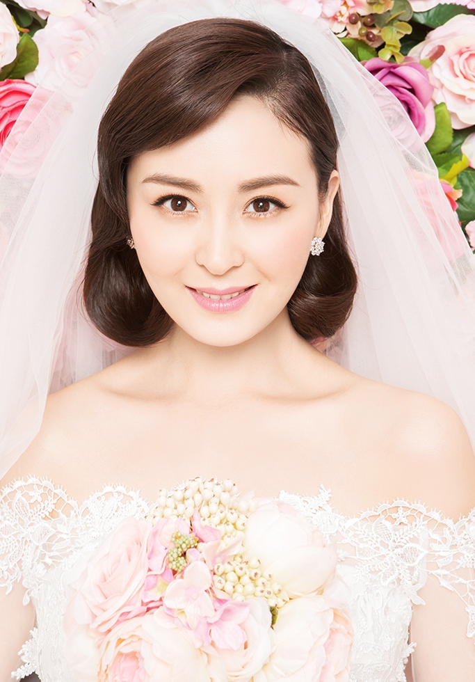 戴娇倩复古婚纱照_图-3