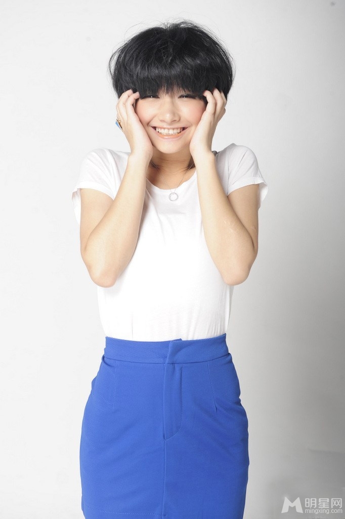 苏妙玲当代歌坛写真散发甜美气质_图-4