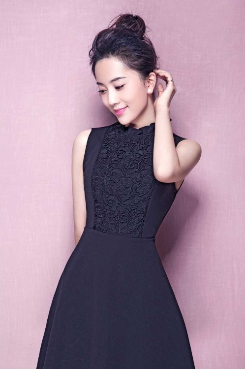 白澜清新写真温婉灵动早春气息满满_图-3