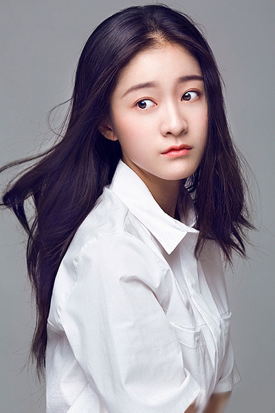 张雪迎清纯写真邻家女孩般俏皮可爱_图-3