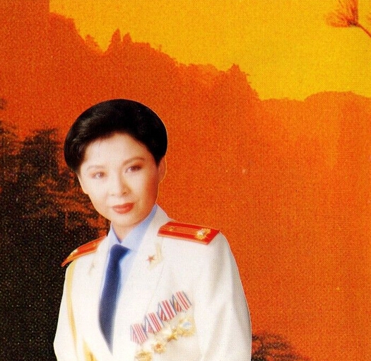 董文华老照片董文华磁带封面写真_图-11
