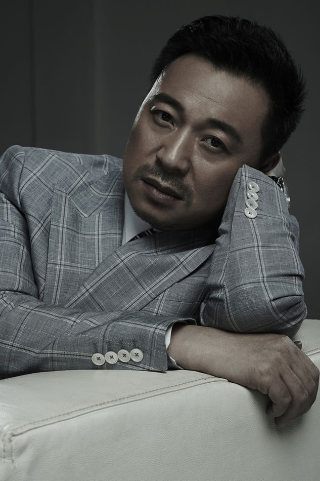 张晞临优雅写真睿智绅士范十足_图-4