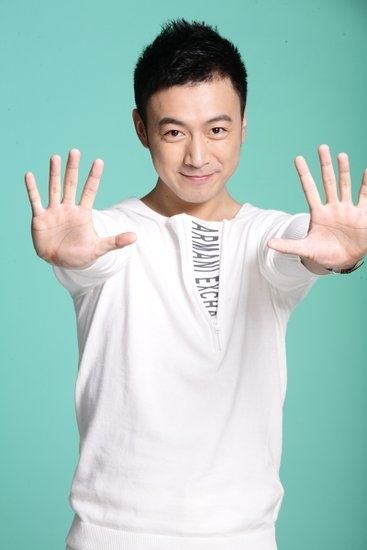 曹炳琨帅气写真造型时尚荷尔蒙爆棚_图-17