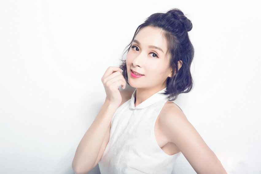 杨恭如初秋休闲大片甜美微笑俏皮可爱_图-4
