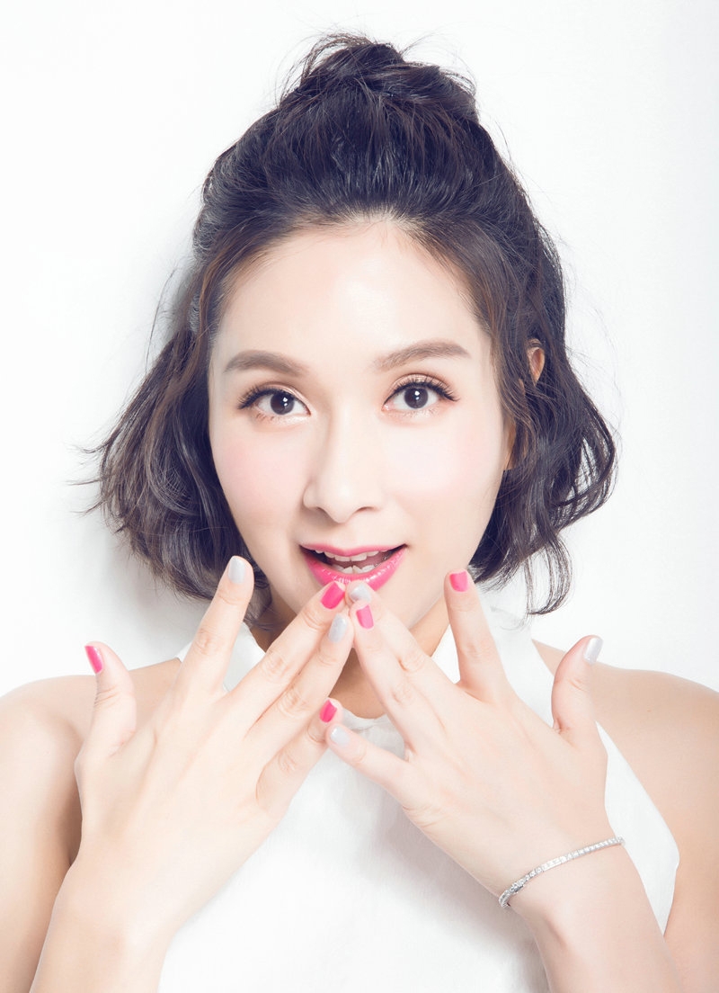 杨恭如初秋休闲大片甜美微笑俏皮可爱_图-3