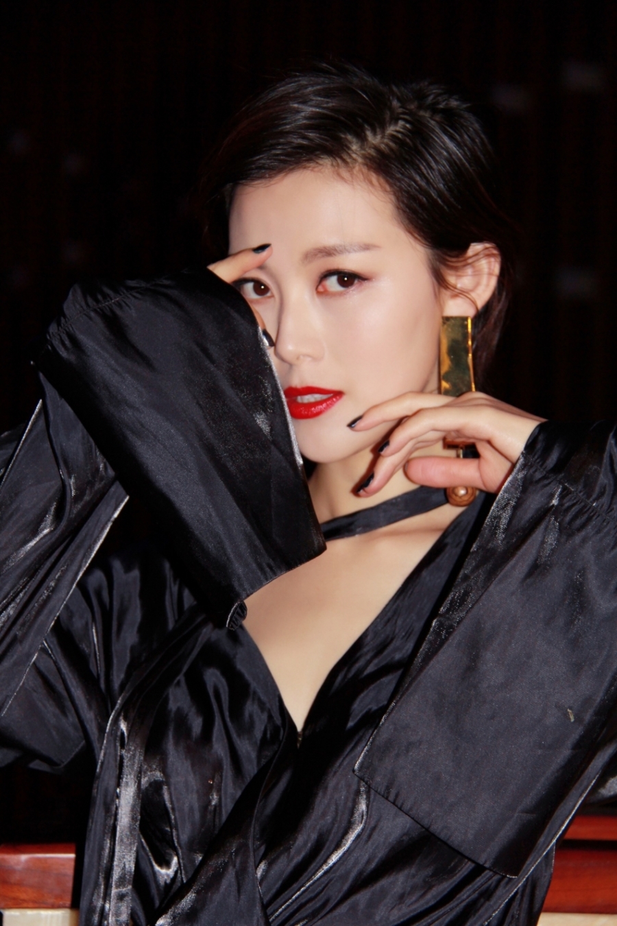 歌手常思思新歌《Born》正式发布新曲风诠释恋爱中的迷茫_图-7
