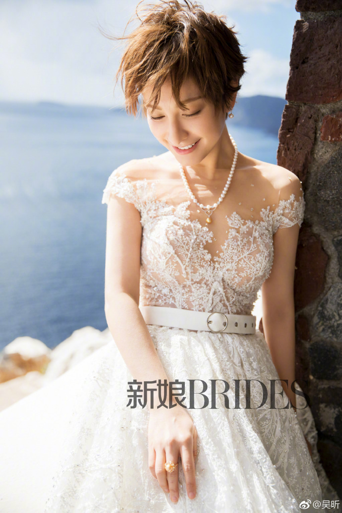 吴昕婚纱写真曝光华丽蜕变优雅女神_图-6