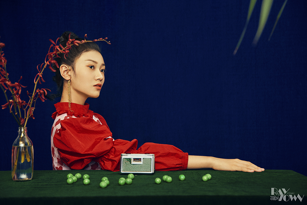 张译兮曝最新时尚写真鬼马少女挑战多重风格_图-5