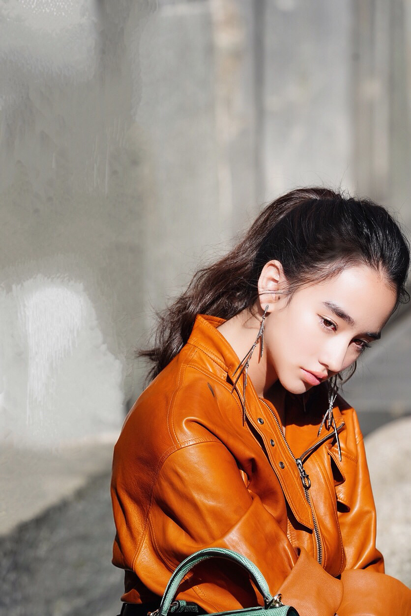 李宛妲Vanda米兰随记原生态少女玩转米兰街头潮范尽显_图-7