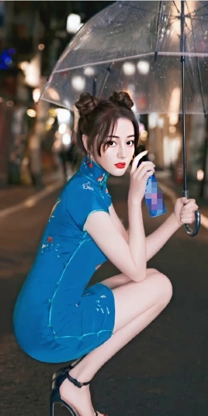 迪丽热巴旗袍造型俏皮惊艳_图-6
