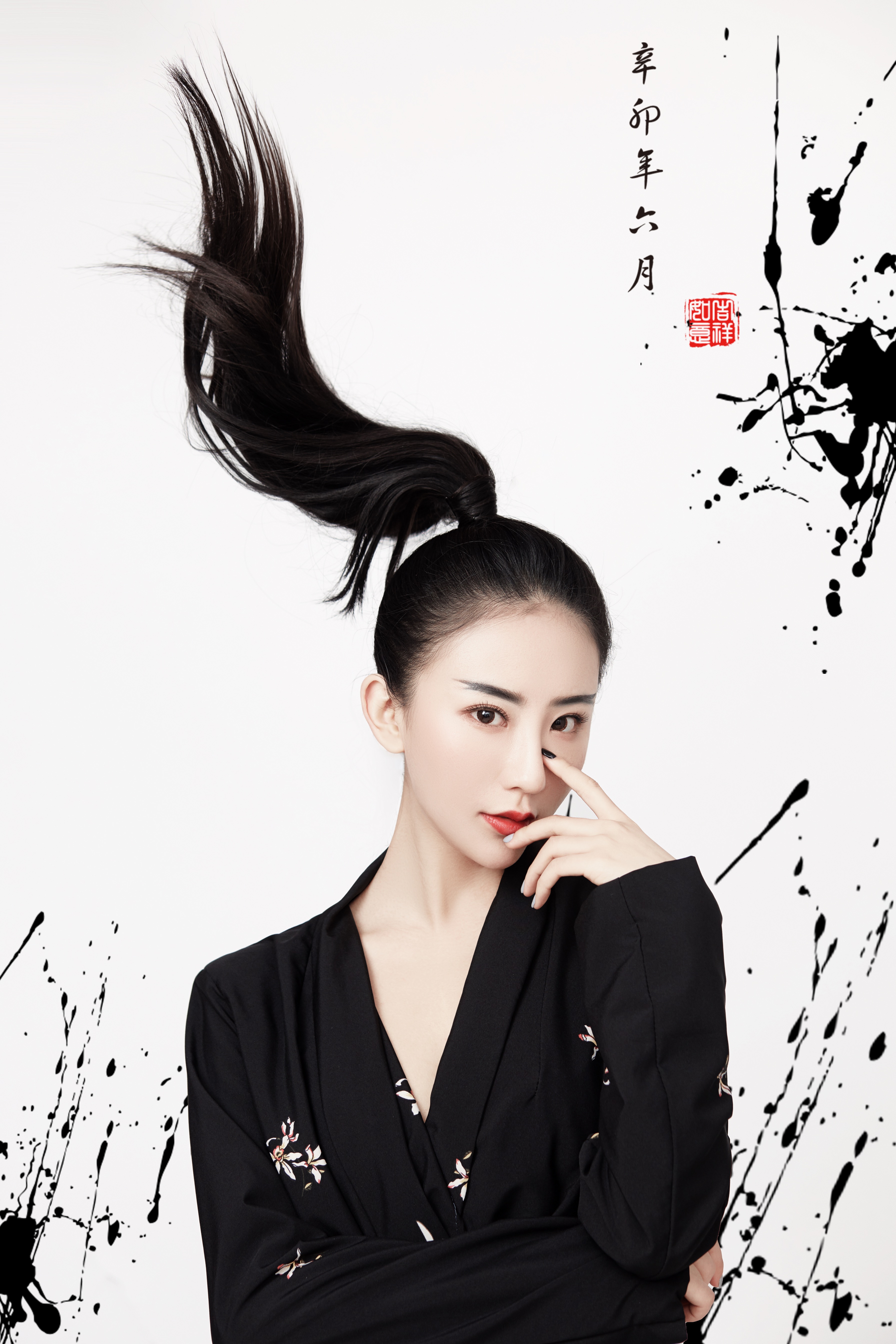 演员唐梓媛最新写真集系列_图-12
