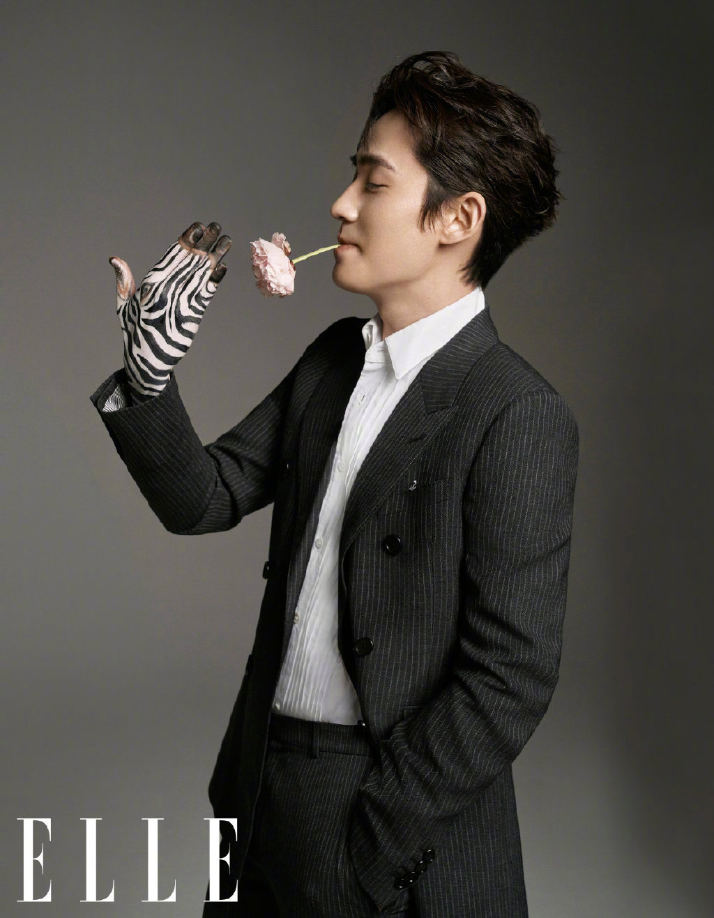 朱一龙登陆《ELLE》4月刊释放暖男魅力_图-7