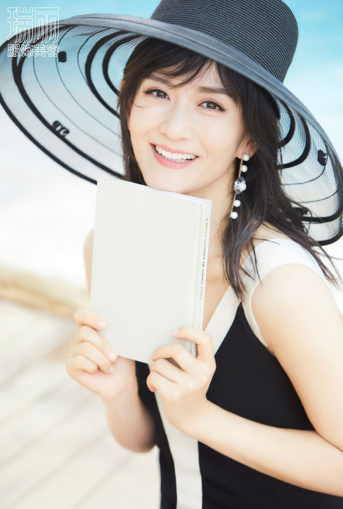 谢娜最新杂志大片笑容灿烂感染力强_图-6