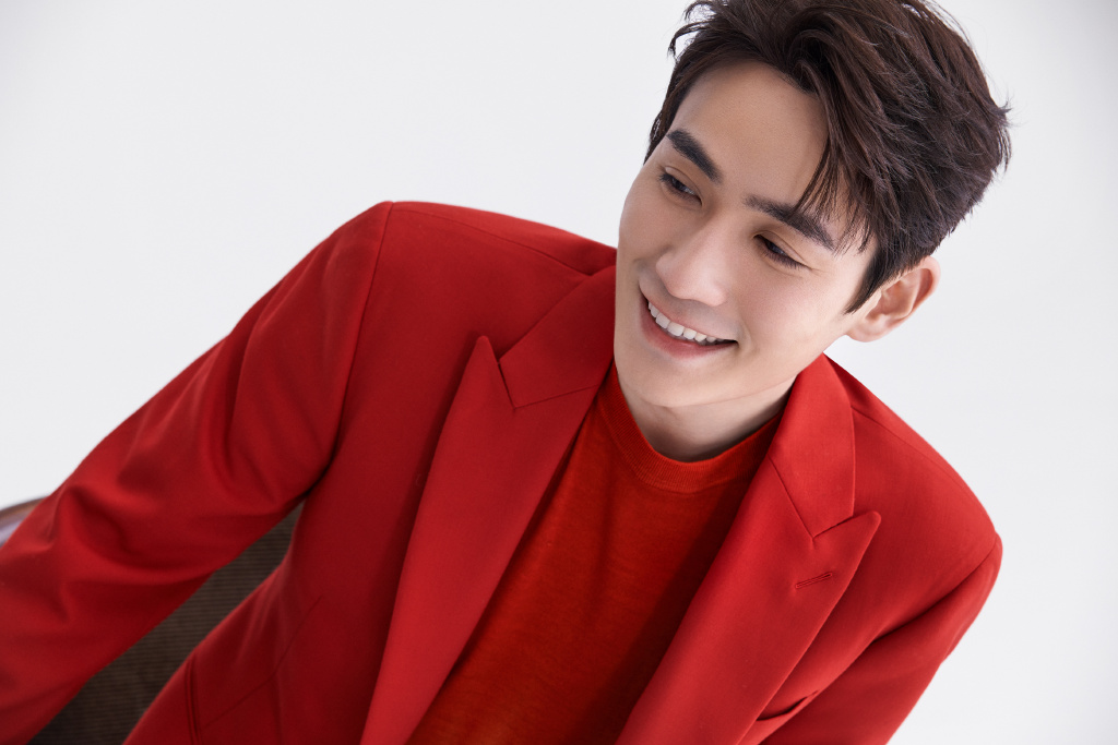 朱一龙生日写真笑容温暖迷人_图-6