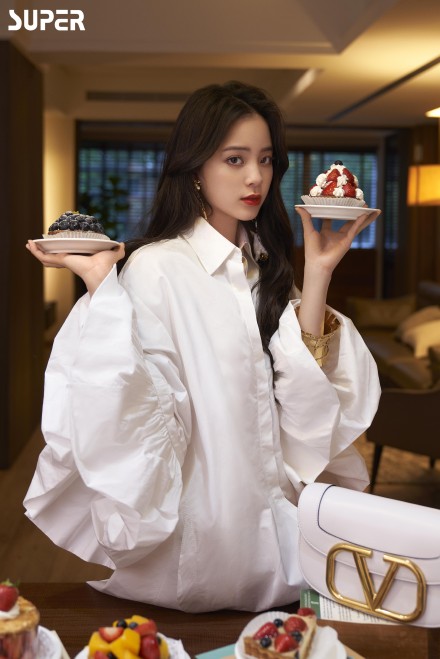 欧阳娜娜居家大片妩媚又性感_图-8