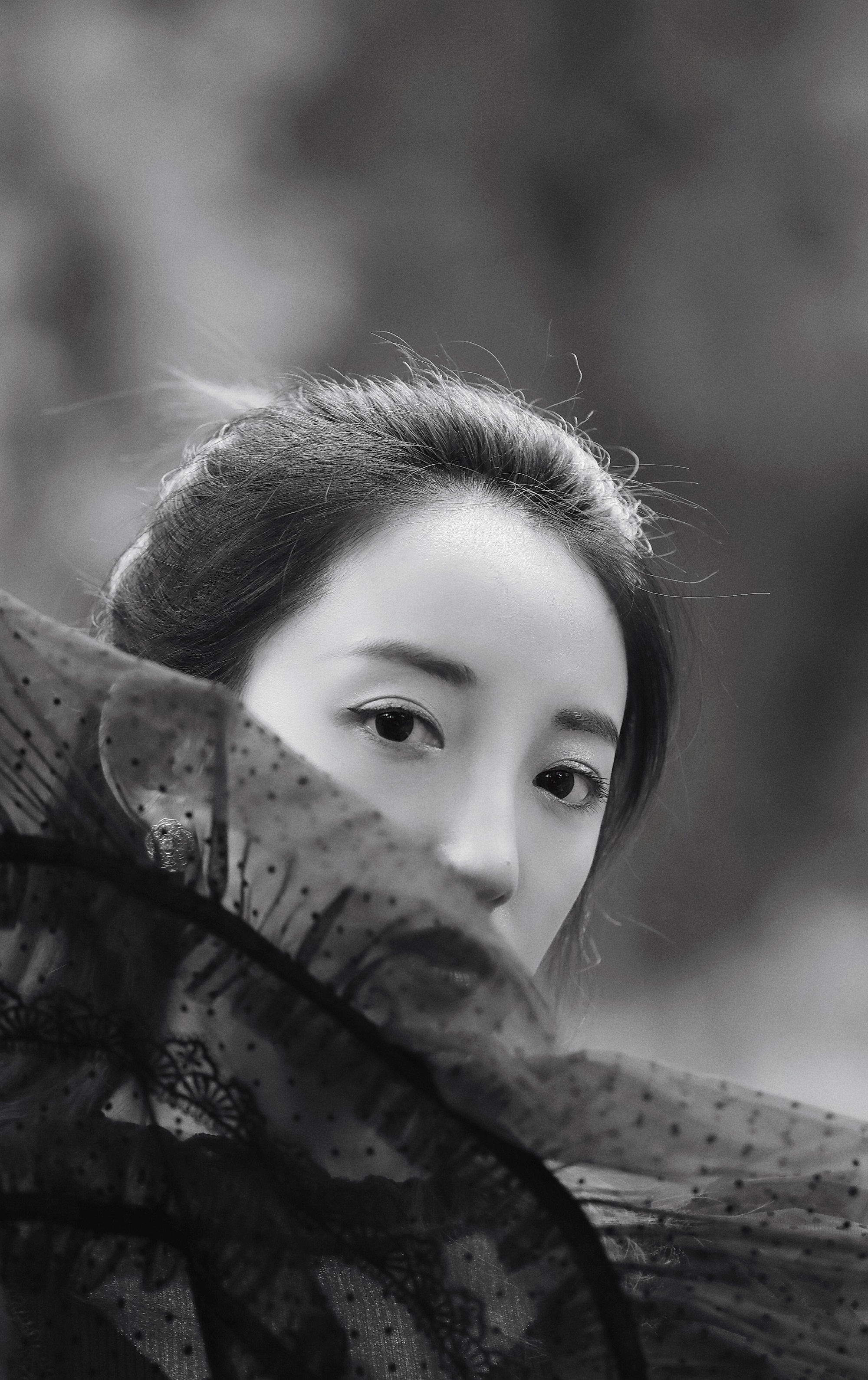 曲凌子森系复古写真尽显优雅文艺范_图-2