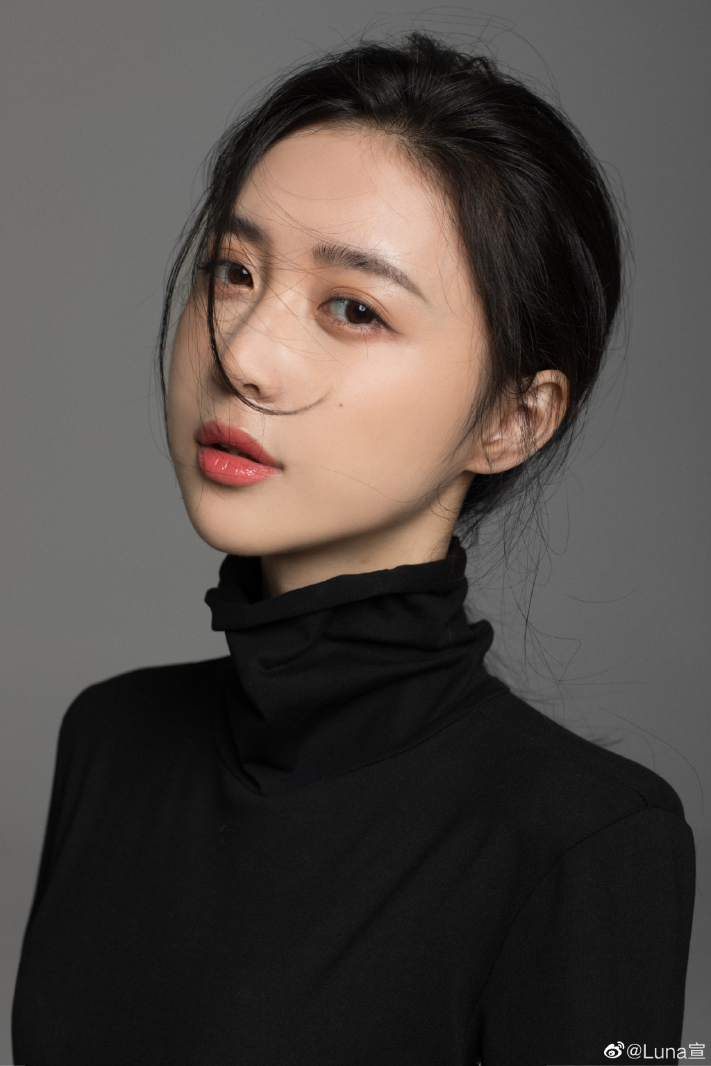 潘玮柏官宣结婚妻子Luna宣云写真曝光_图-5