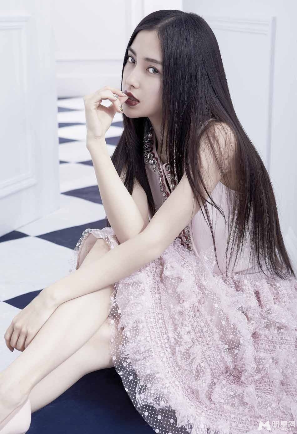 Angelababy时尚大片黑色蕾丝性感魅惑_图-5
