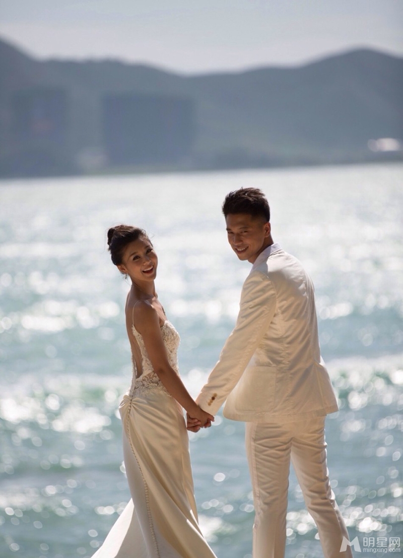 金太郎王雷李小萌19日大婚唯美婚纱照曝光_图-4
