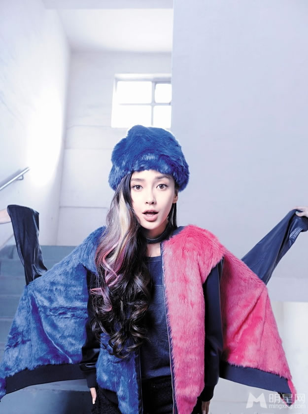 Angelababy时尚大片变身性感叛逆少女_图-1