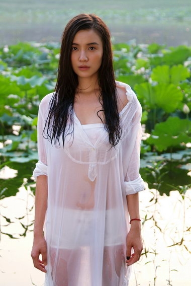 杨幂孙俪当红女星最全湿身诱惑大片_图-36