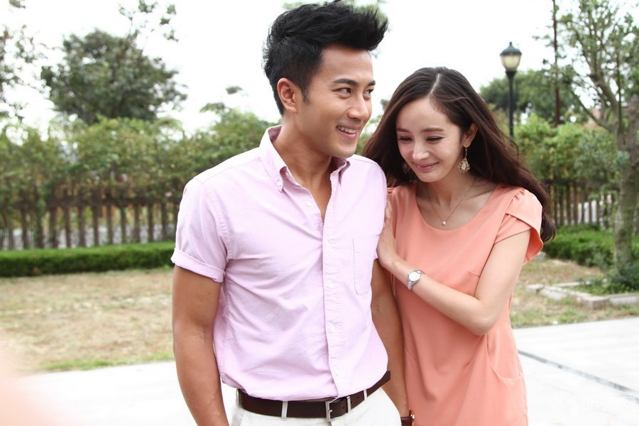 杨幂刘恺威今日大婚两人25个甜蜜瞬间回顾_图-17