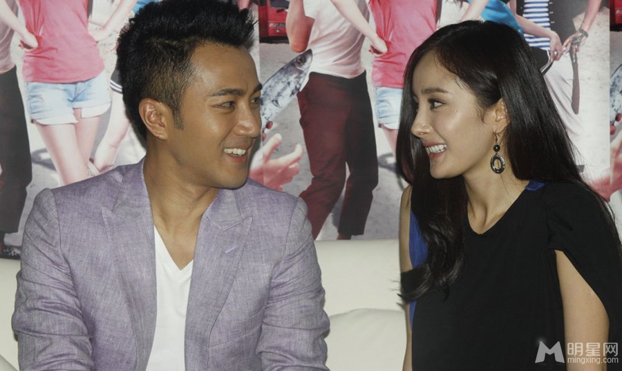 杨幂刘恺威今日大婚两人25个甜蜜瞬间回顾_图-11