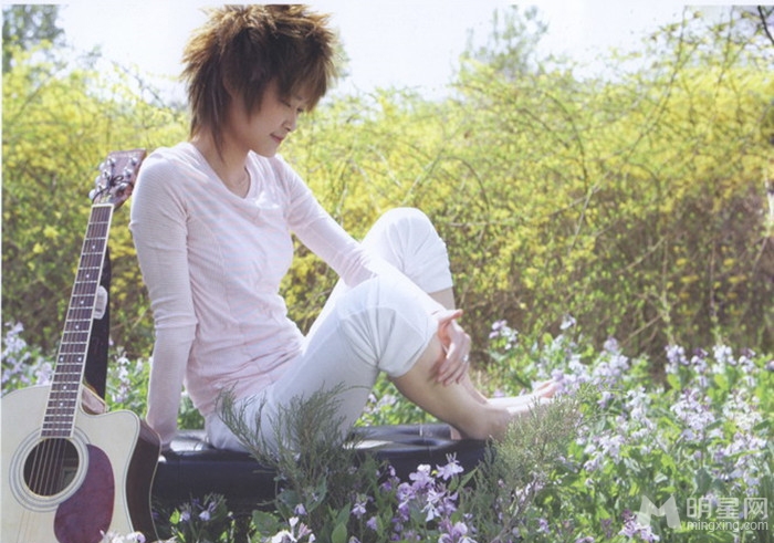 妇女节福利盘点那些人比花魅的女星靓照_图-23