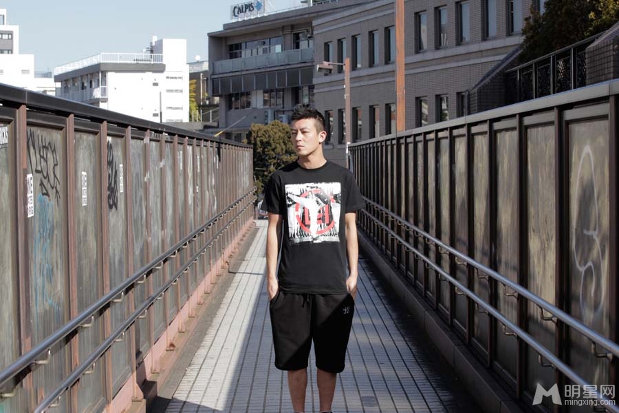 陈冠希东京街拍玩味潮搭潮男_图-5